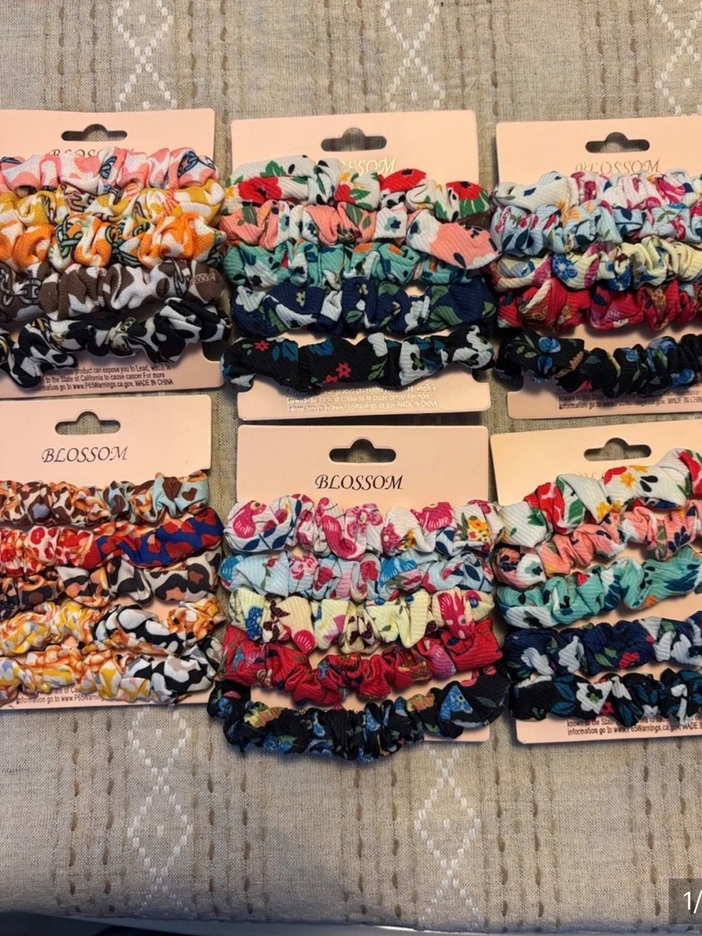 Blossom Floral NEW Scrunchie Set OF 5pc you’ll receive 1 random set of 5